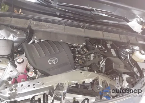 2023 Toyota Highlander Xle z USA, uszkodzony, nr VIN 5TDKDRBH4PS516938